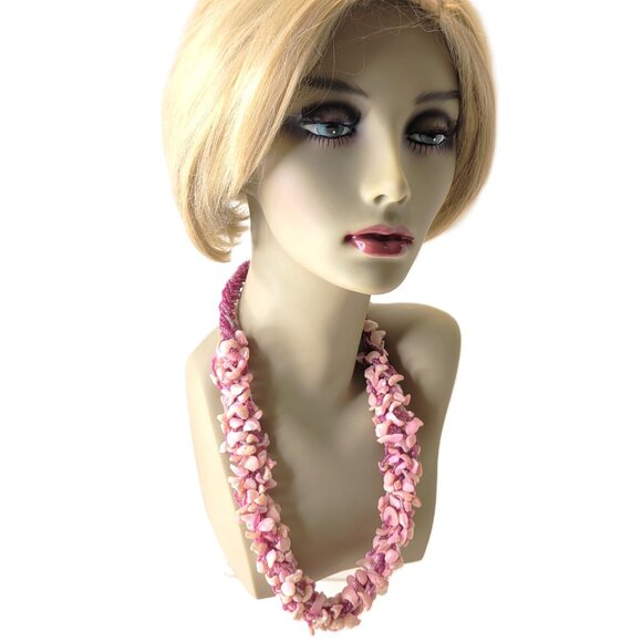 Chunky Pink Shell Chips and Pink Beads Bib Necklace - Picture 1 of 12